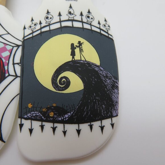 Silicone Spatula Nightmare Before Christmas 4 Pack Set Short Wood Handle New - Picture 7 of 12